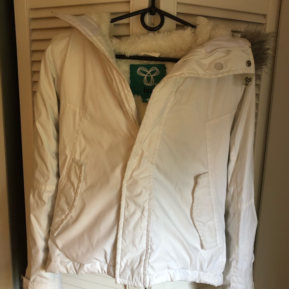 Aritzia TNA Ski jacket